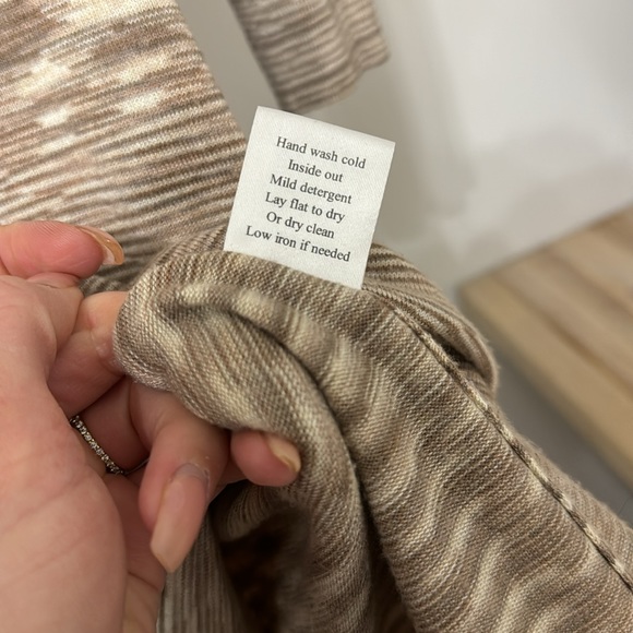 TART long sleeve Sweater Dress brown/ beige. Size XS. Excellent used condition. - Picture 6 of 6